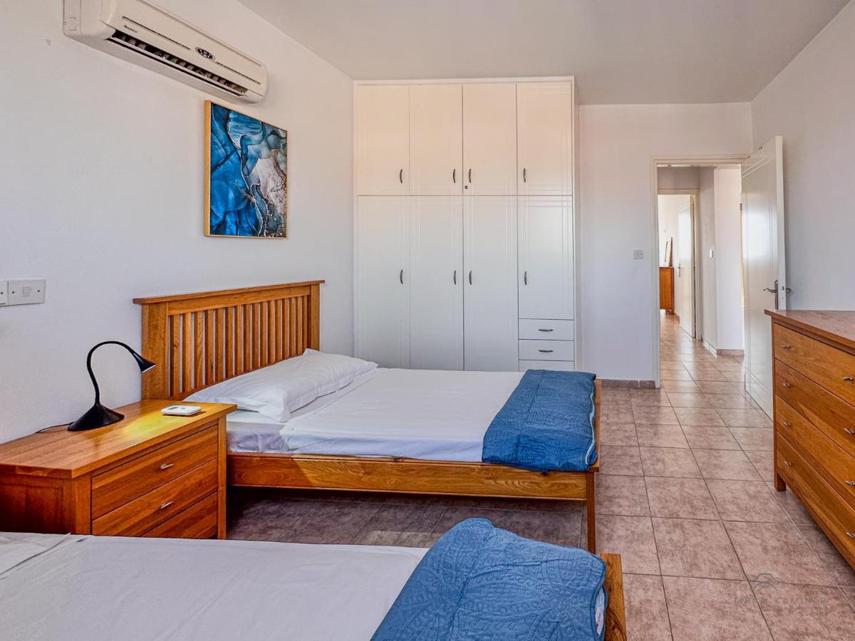 Apartament Royal Seacrest Crown-Jewel, 2B, Pools, Sea, Center Pafos Zewnętrze zdjęcie